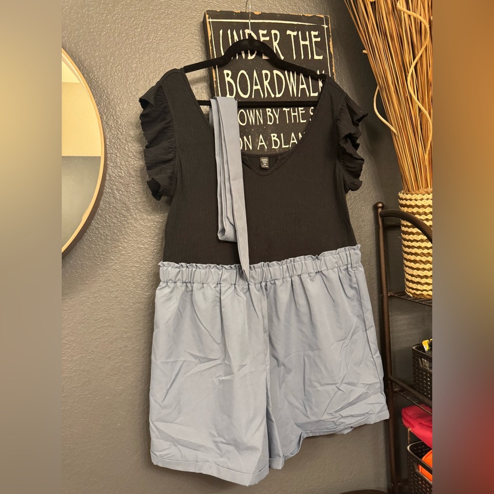 SHEIN Black Curve 3XL Shorts Romper with Tie!